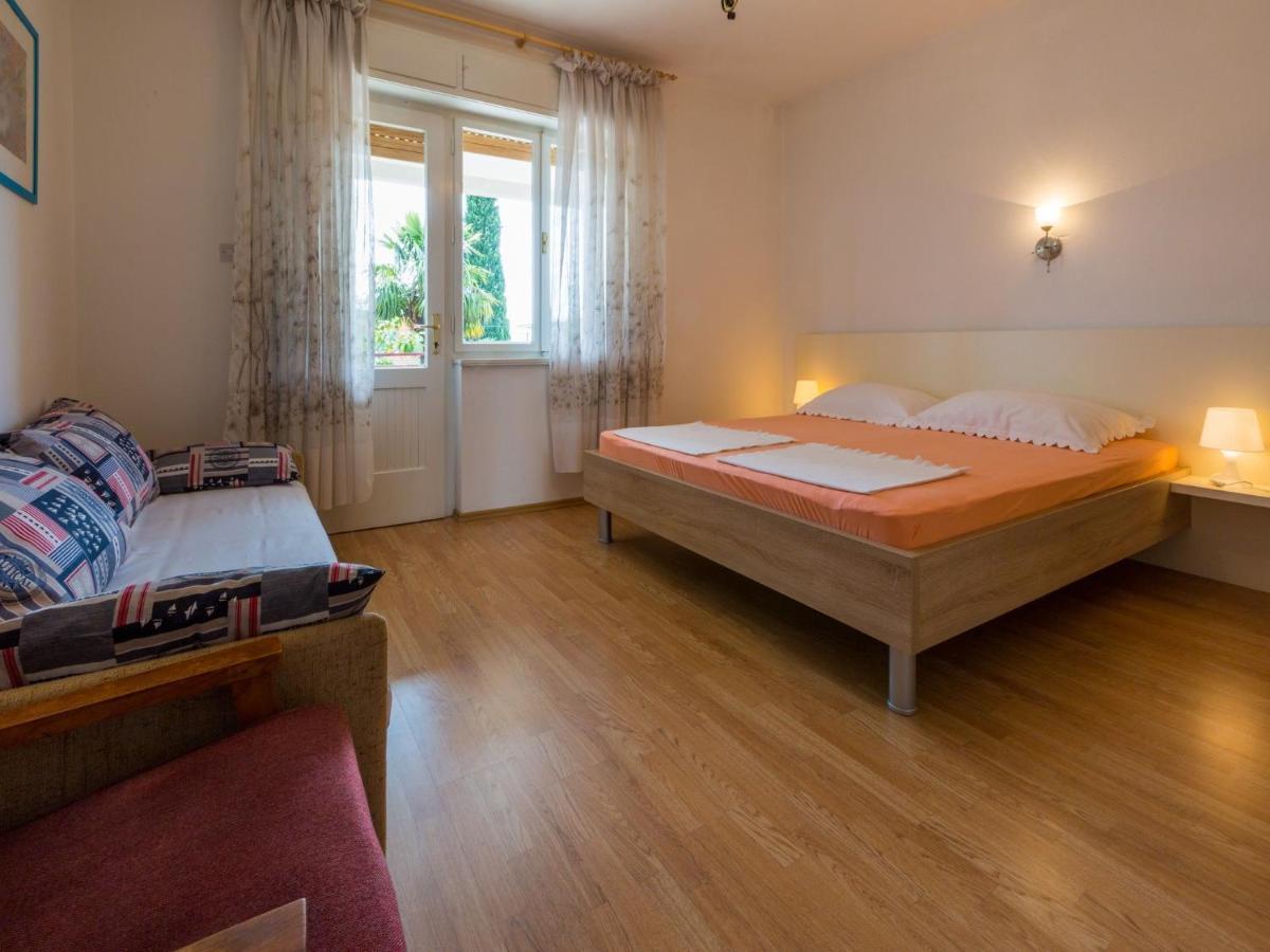 Apartment Mia Crikvenica Esterno foto